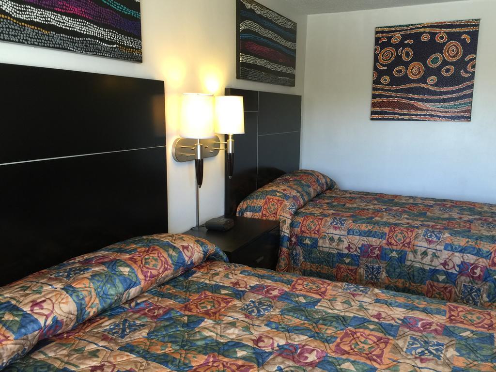 Tropics Motor Hotel Indio Zimmer foto