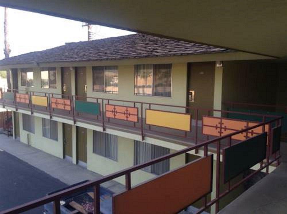 Tropics Motor Hotel Indio Exterior foto